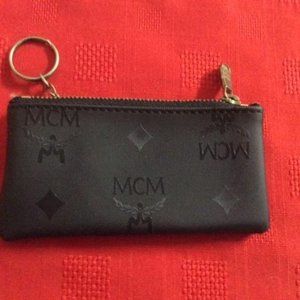 MCM BLACK CREDIT CARD CASE WITH CHAIN